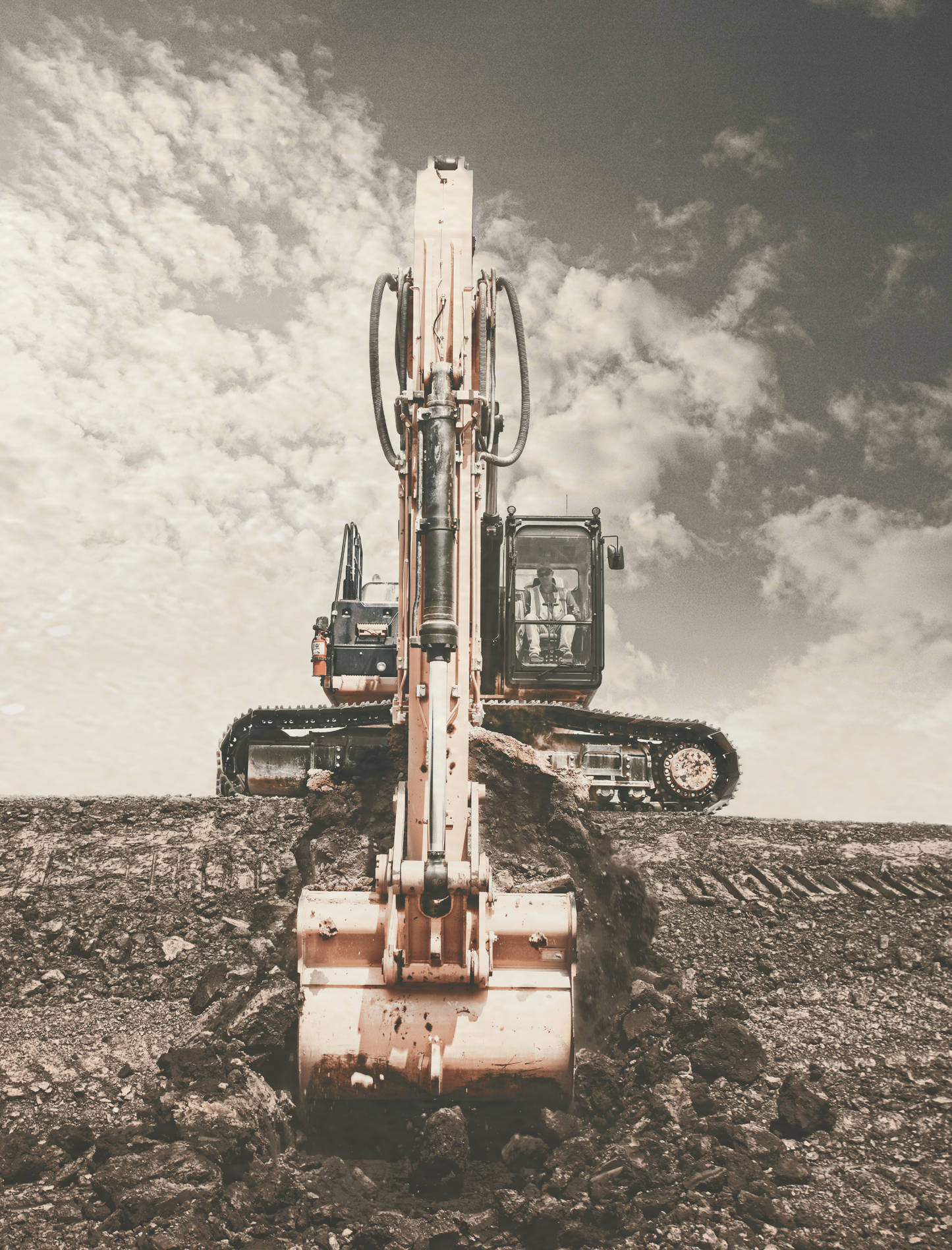 Excavator Up Front 2761