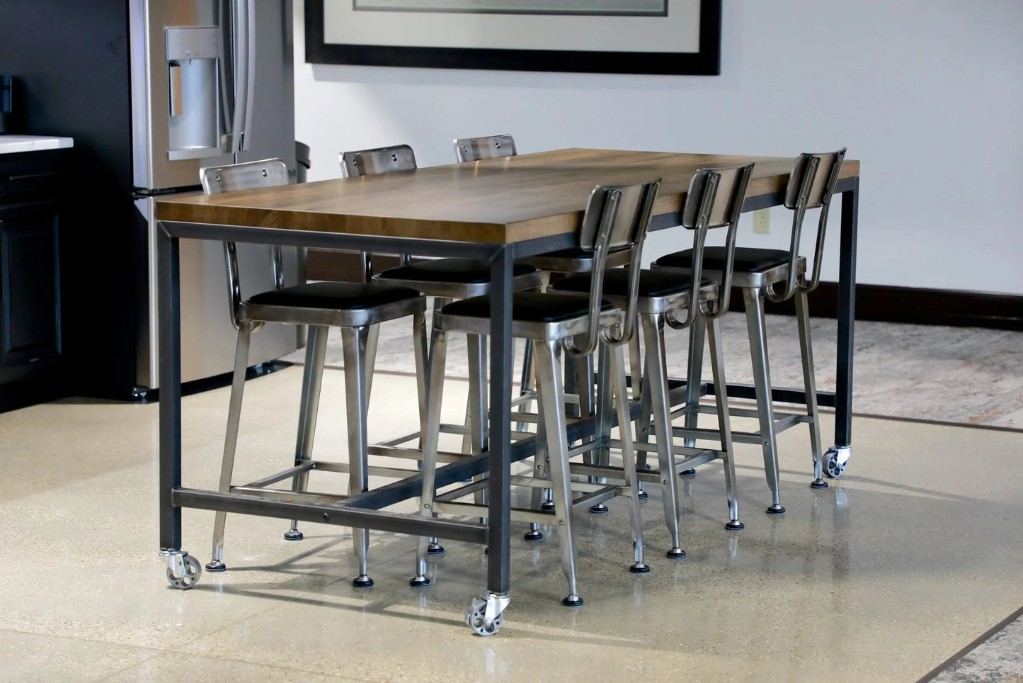 Rowin Table