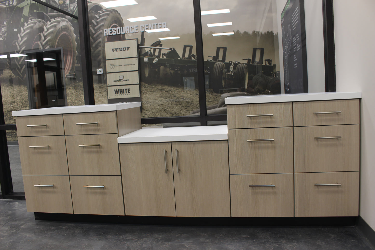 RC-2024 Expanded Reception Counter