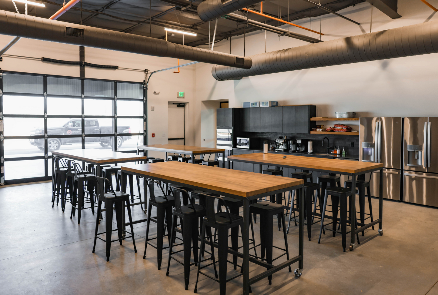 Rowin Table