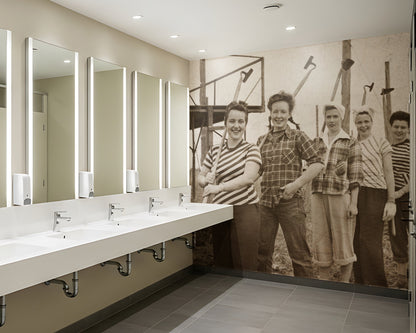 'Yes We Can' Farmer Ladies Wall