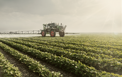 Rogator 937H Spraying Soy